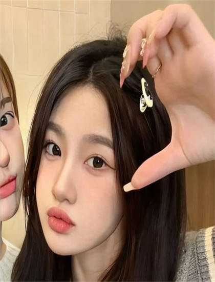 爱妻电影_2026微博电影之夜_暖暖在线观看高清中文