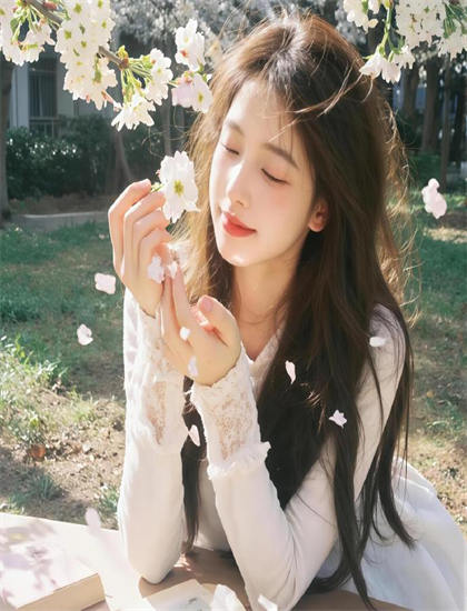 禁忌的女人电影_蜜桃视频AV视频在线观看_最美情侣在线播放视频免费